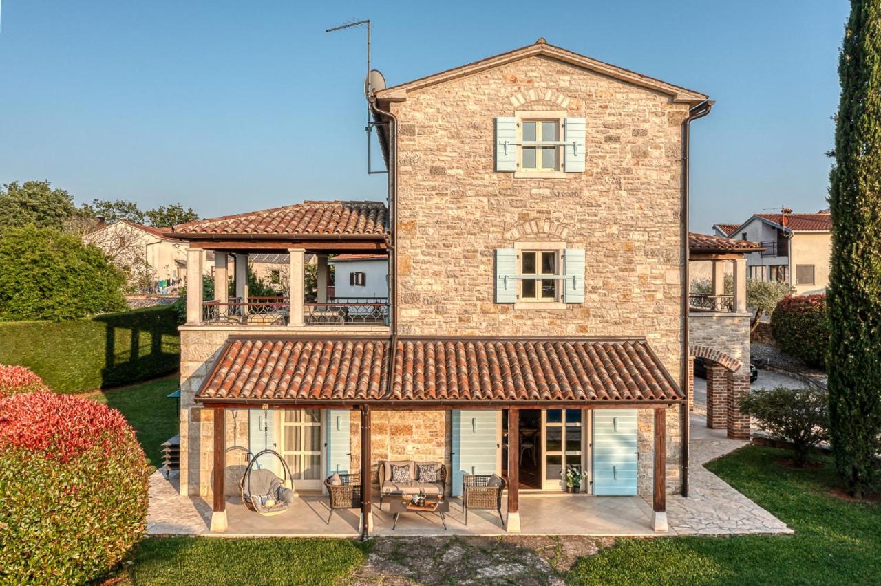 Villa Paolina With Hot Tub Višnjan Exterior foto